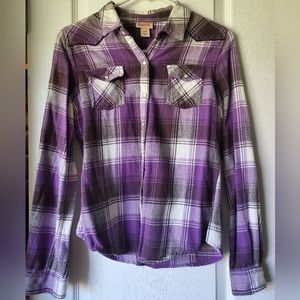 Woman's Button Down Flannel Shirt